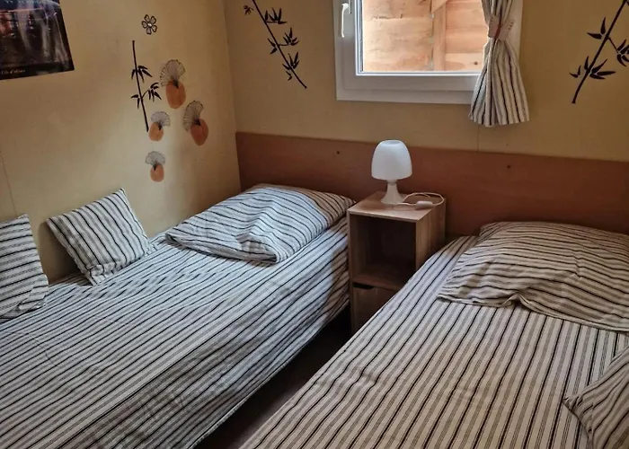 Bungalow charmant à Saint-Pierre-d'Oléron 35 m² avec terrasse Сasa de vacaciones Saint-Pierre-d'Oleron